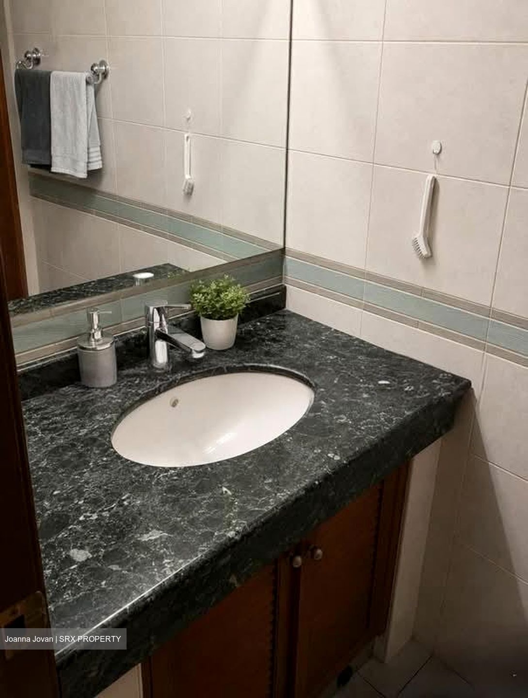 Northvale (D23), Apartment #570195231